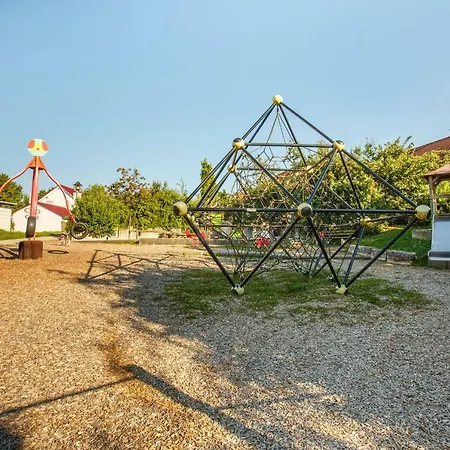 Outlet-apartment Διαμέρισμα *