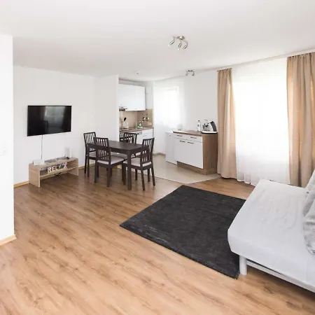 Outlet-apartment דירה מצינגן